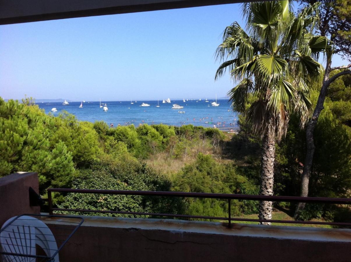 T2 vue mer 50m de la plage à Giens  Hyères Eksteriør bilde